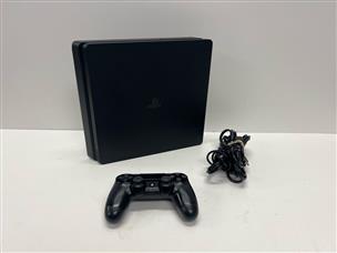 PlayStation store 4 Slim with Accessories